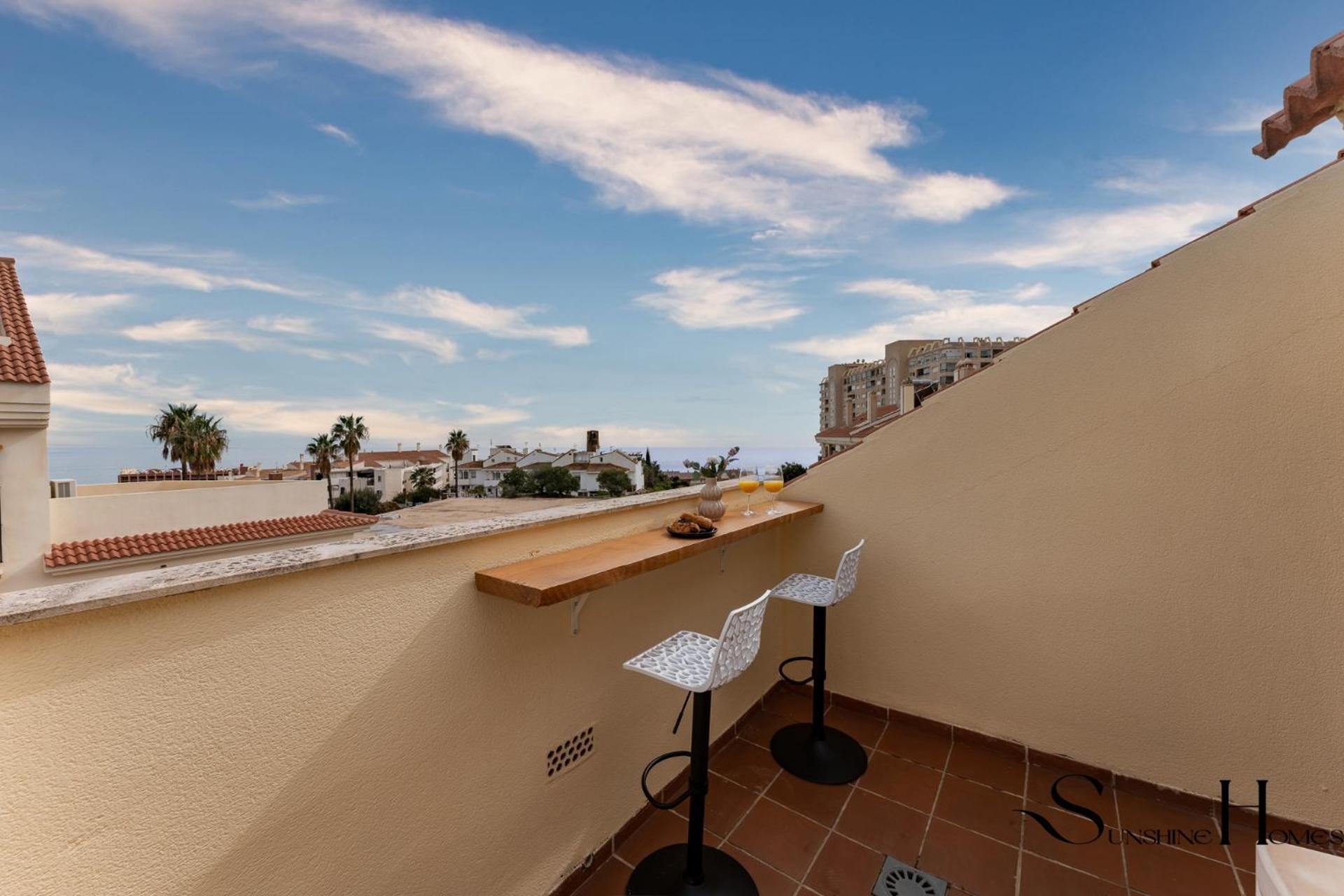 Townhouse With Jacuzzi,sea Views, Swimming Pool,garage * Benalmádena