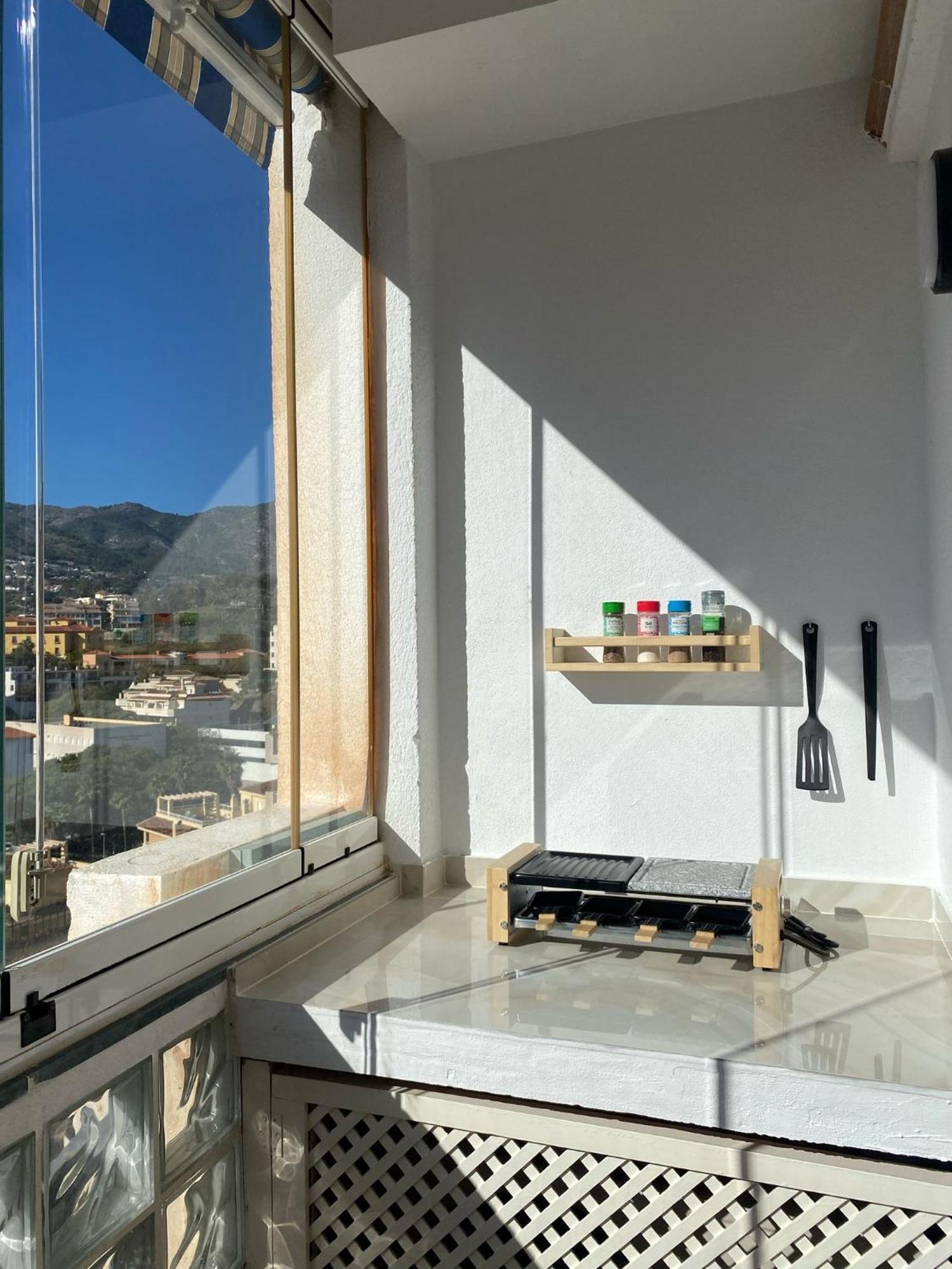 Fabuloso Apto 1-5 Personas Torrequebrada-benalmadena Piscina Terraza Parking Wi-fi Appartement