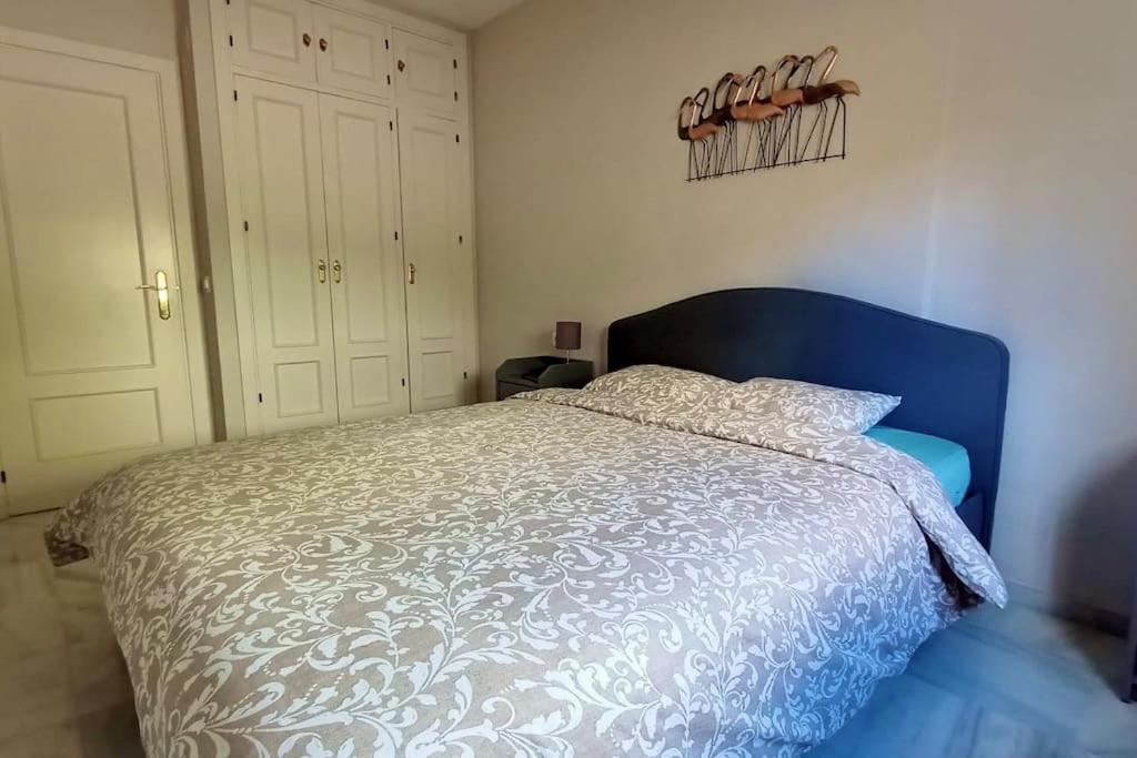 Large Nearby The Sea Apartment Benalmadena
