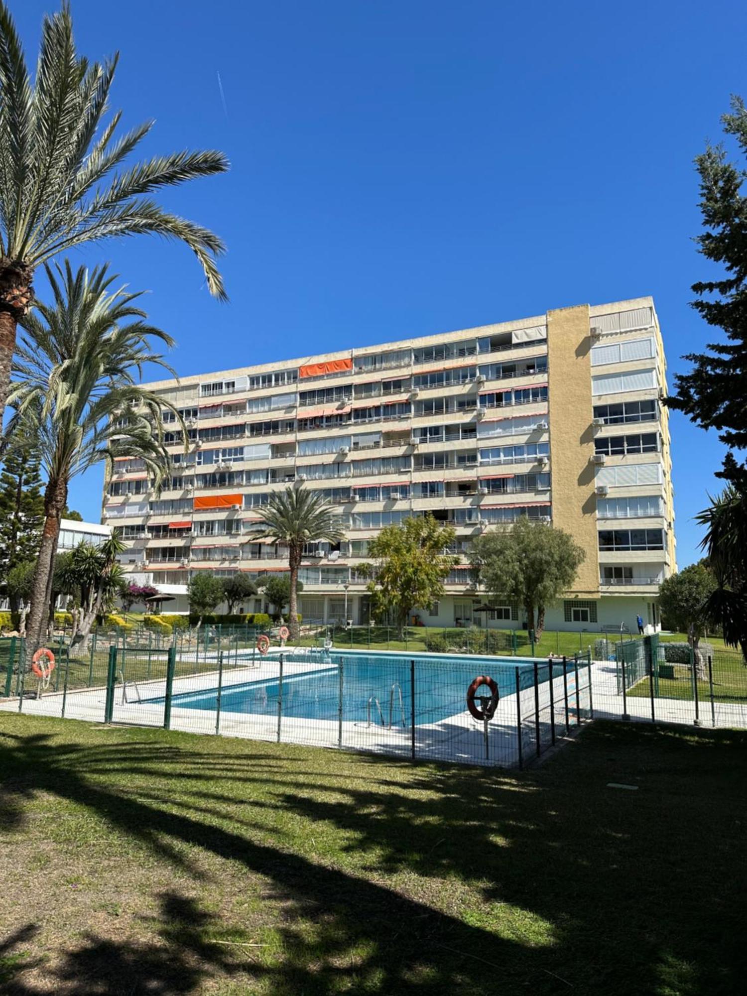 With Panoramic View *