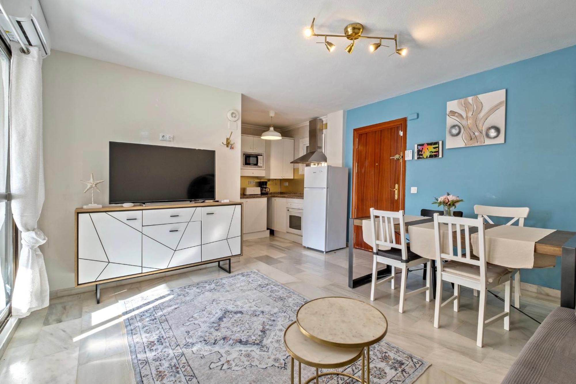 Apartment Pueblo Evita Benalmádena