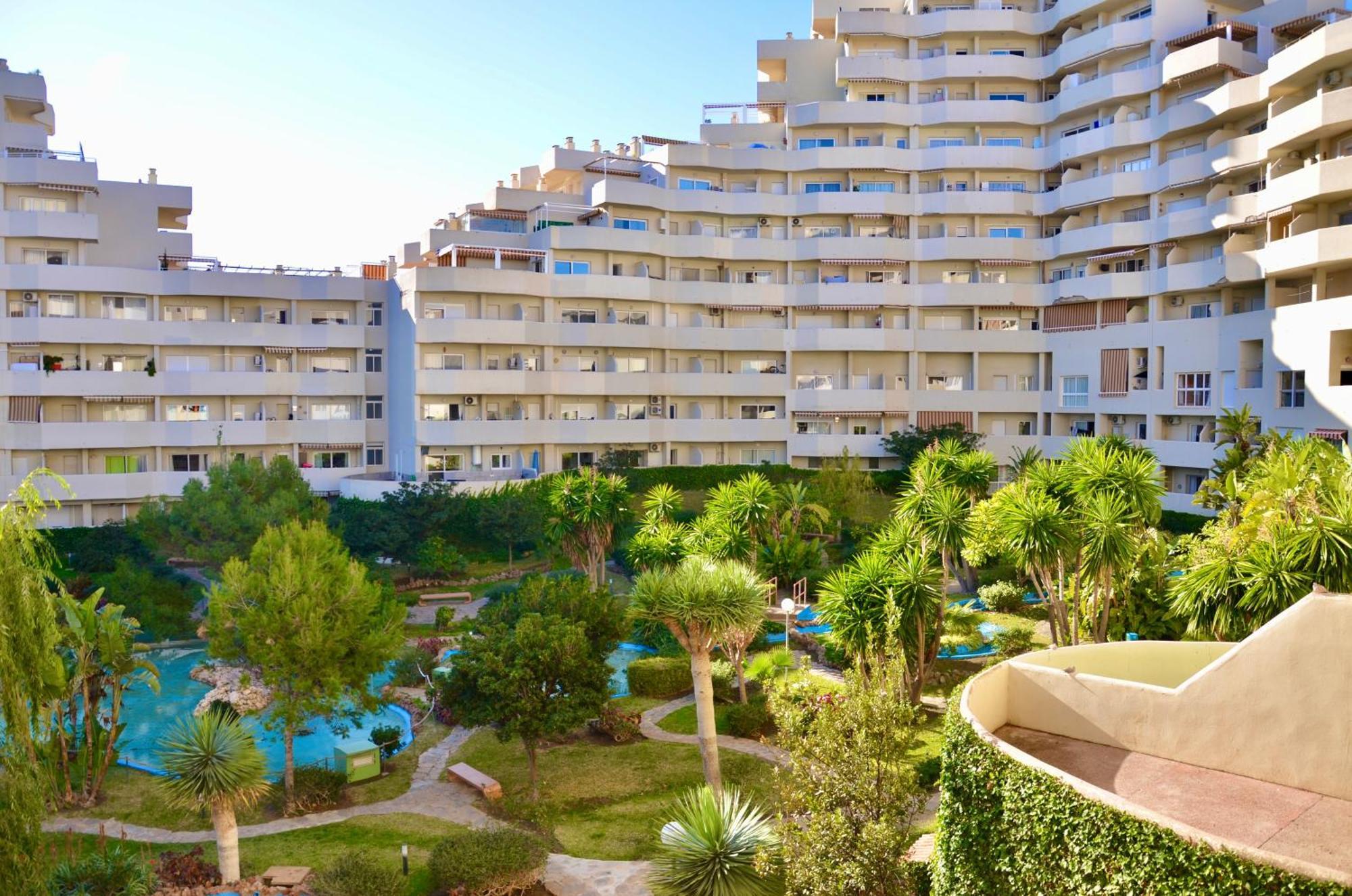 Benalbeach Zafiro By C&n Benalmádena
