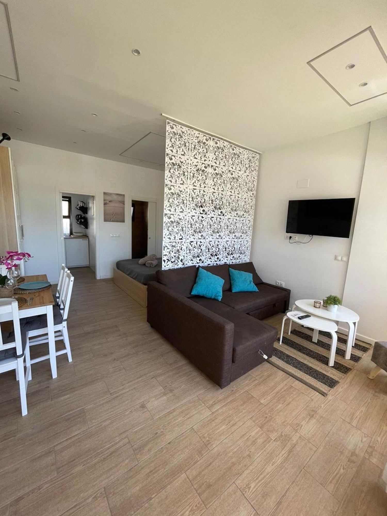 H2m Aloha Playa 1st Line Terrace And Pool * Benalmádena