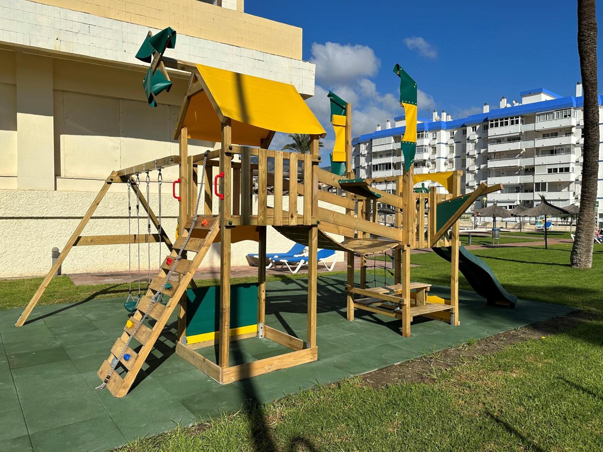 1 Paradise Of Costa Residencial Aloha Playa Vistas Al Mar, Front Mini Duplex Appartement