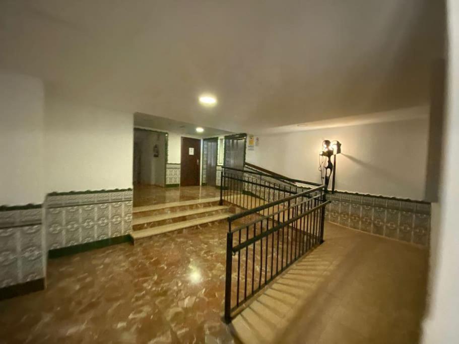 Atico C/vistas, Recep 24h, Piscinas Y Parking Apartment
