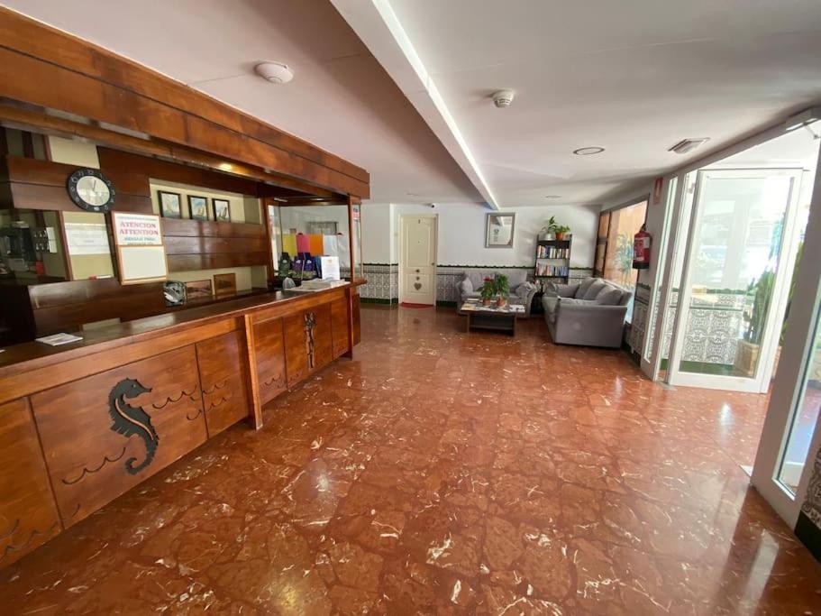 Atico C/vistas, Recep 24h, Piscinas Y Parking Benalmadena