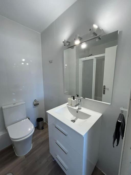 Apartment Atico C/vistas, Recep 24h, Piscinas Y Parking Benalmadena