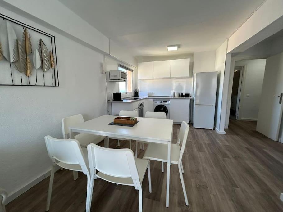 Atico C/vistas, Recep 24h, Piscinas Y Parking Benalmadena