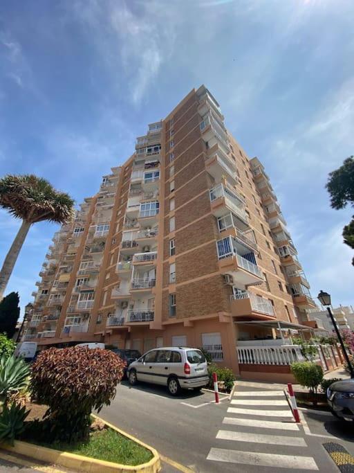 Atico C/vistas, Recep 24h, Piscinas Y Parking Benalmadena