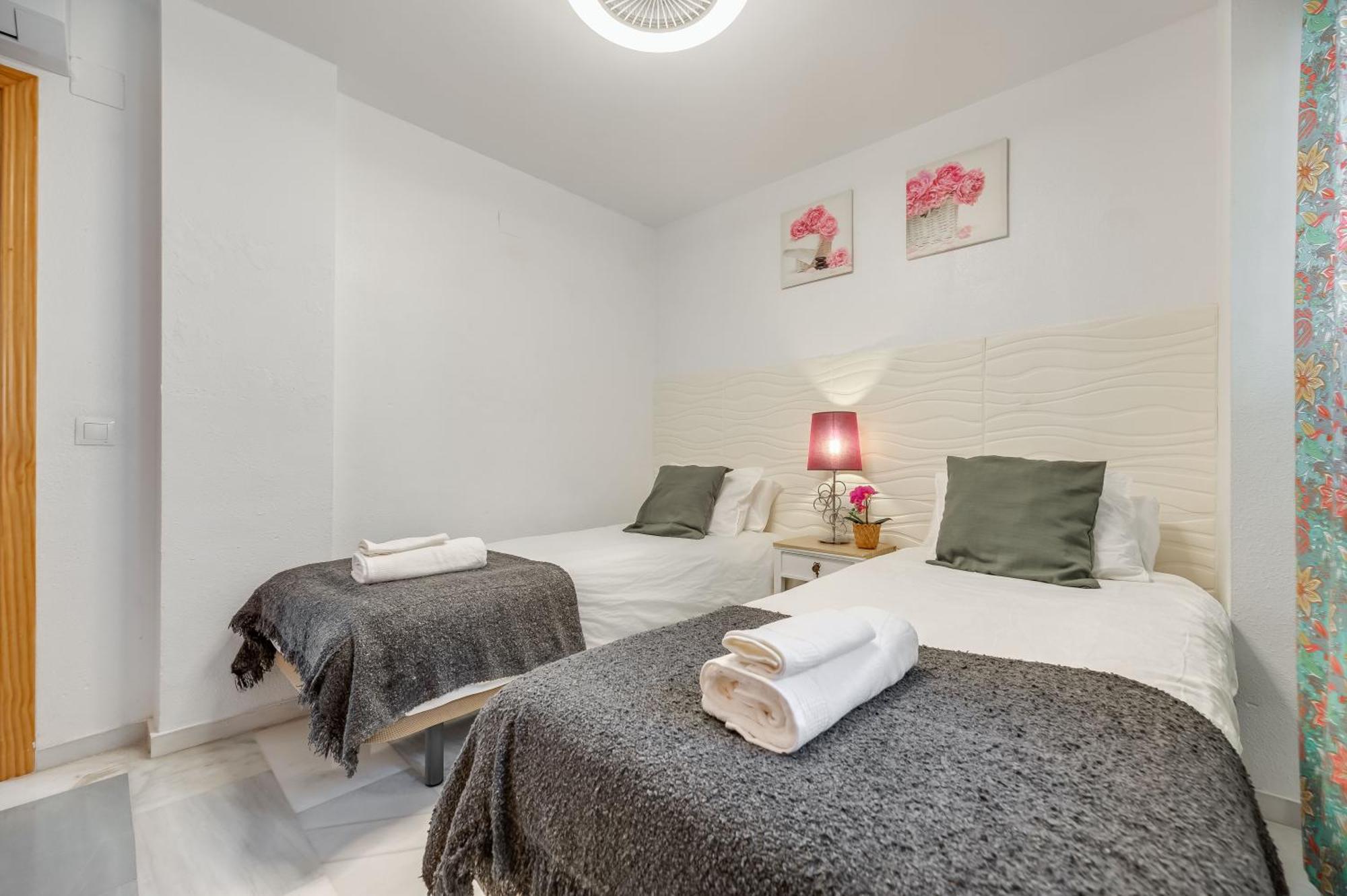 Vb Retamar 2br Sea Views