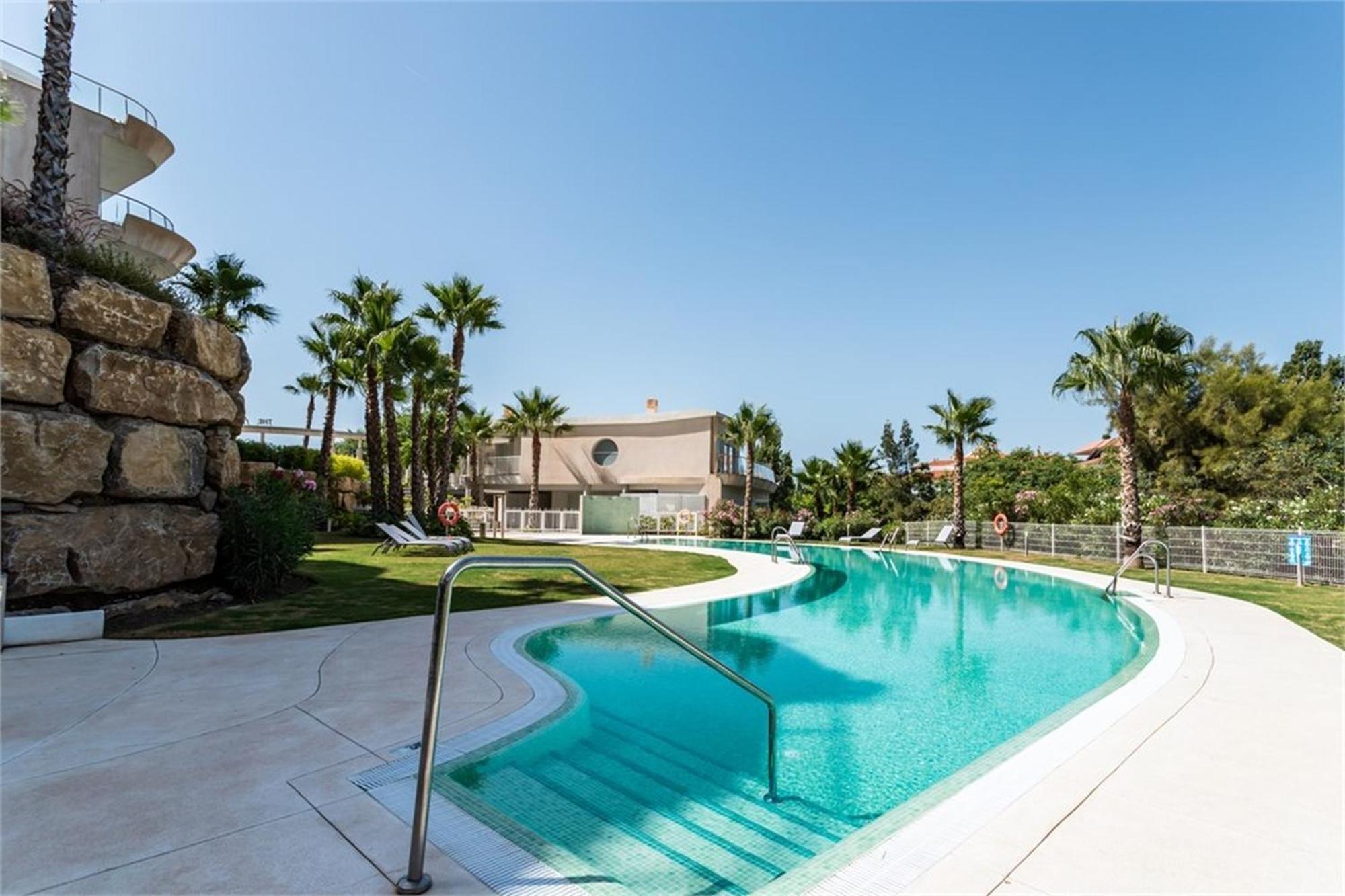 Apartment Collection Hill Higueron *