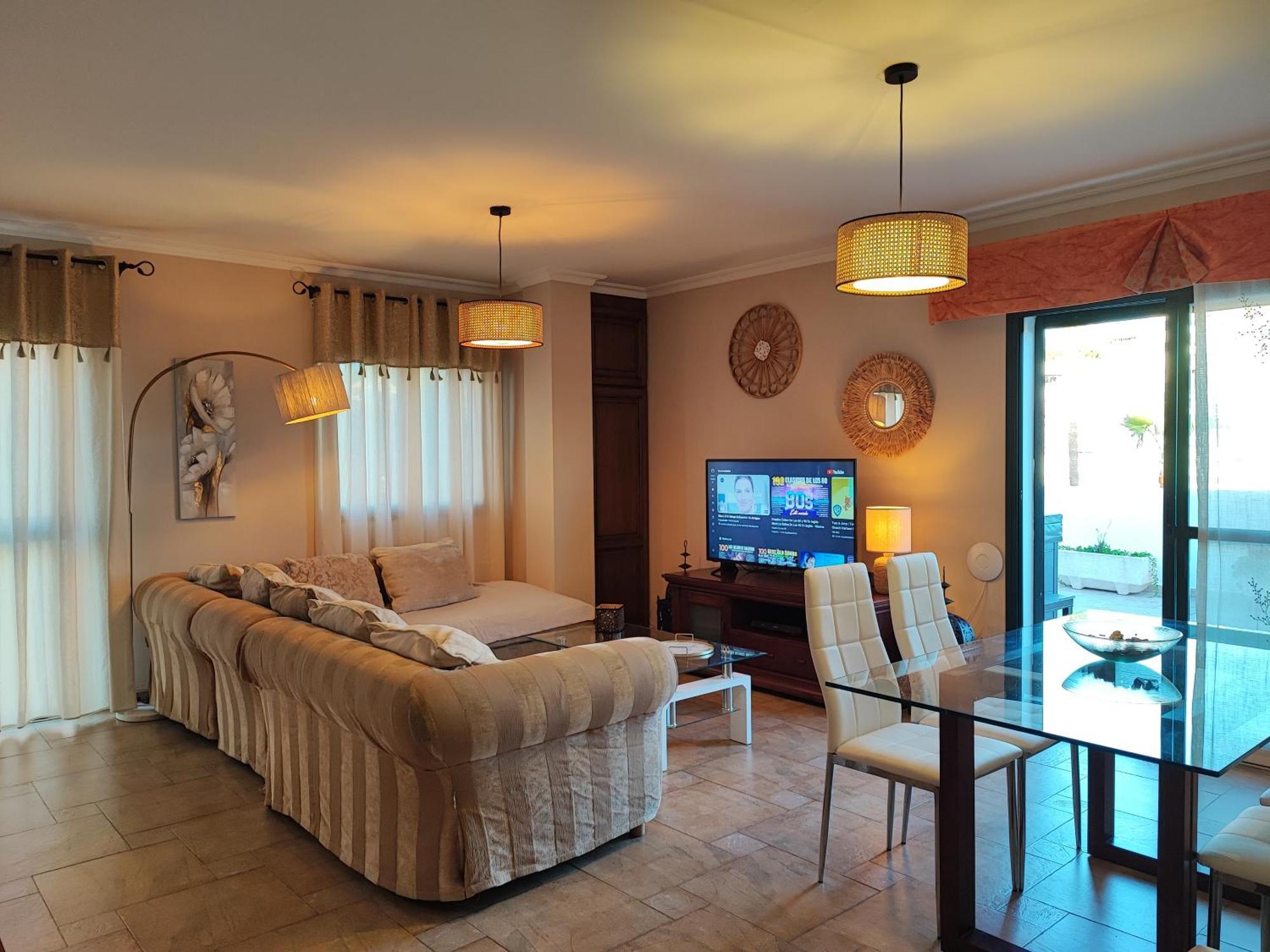 Isla De 1, Jacuzzi, 80m From The Sea, Ac, Bbq, Private Parking, Big Terrace * Benalmadena