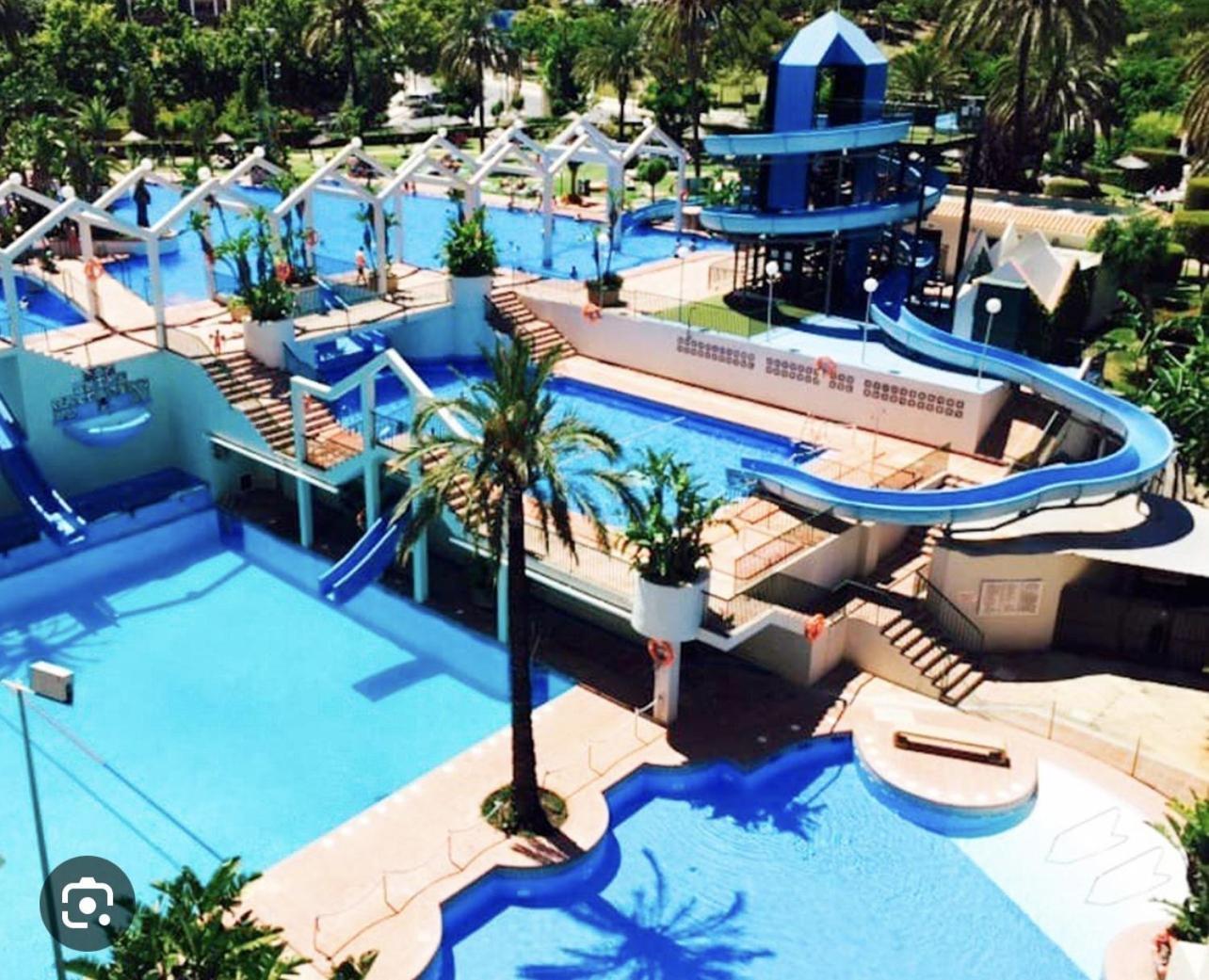 Benalbeach 2bdr Beach100m 5 Pools Gardens *