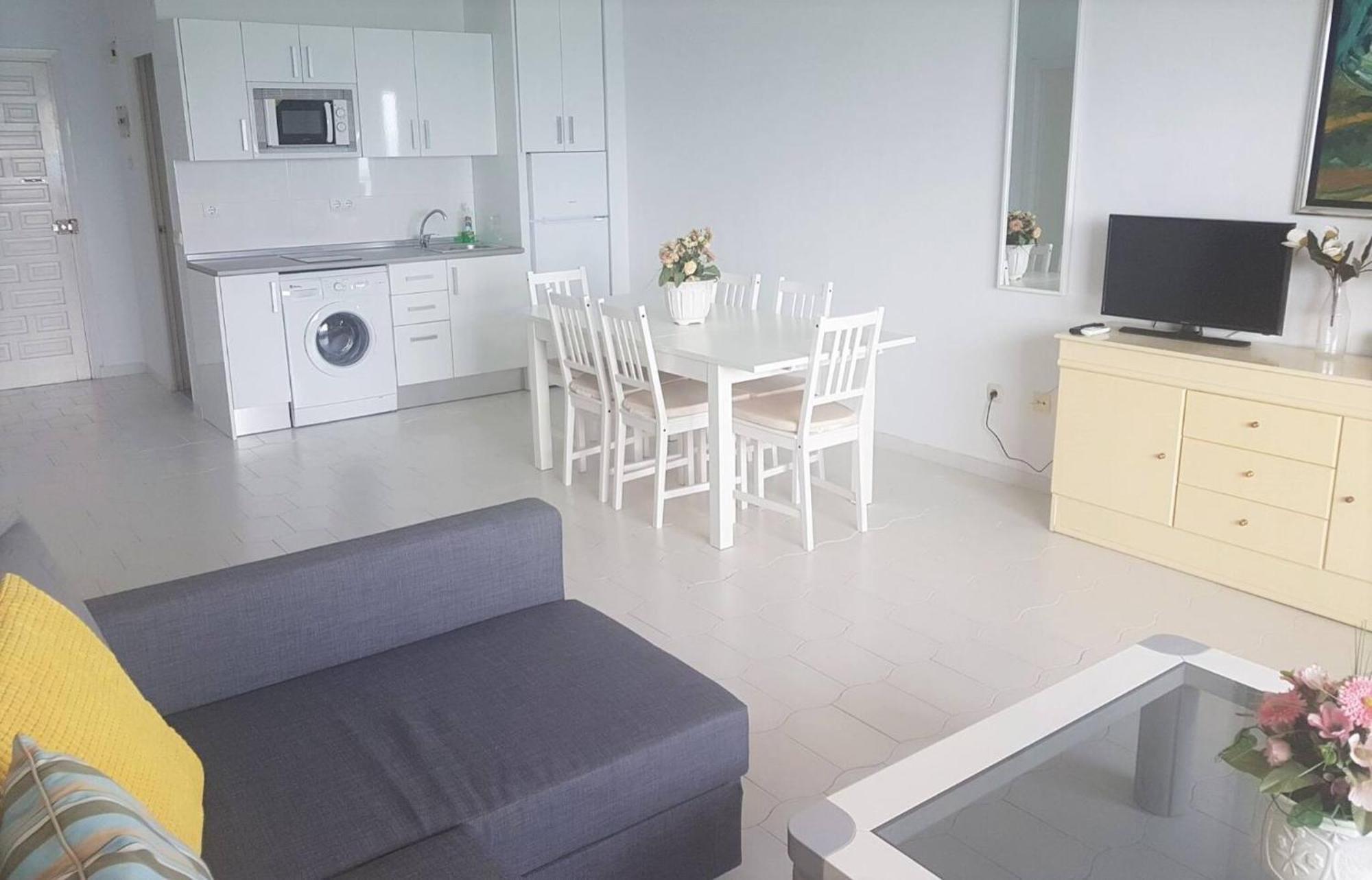 Appartement Front Sea View & Terrace Benalbeach