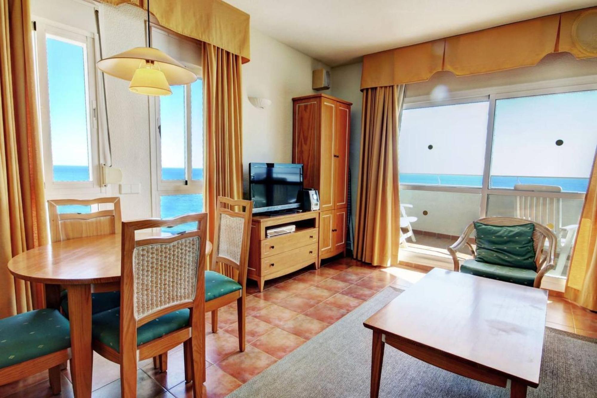 Apartment Benalbeach With Magnificent Sea View *
