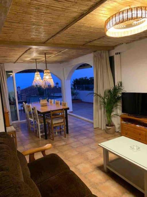 Ferienhaus Junto Al Mar Benalmádena