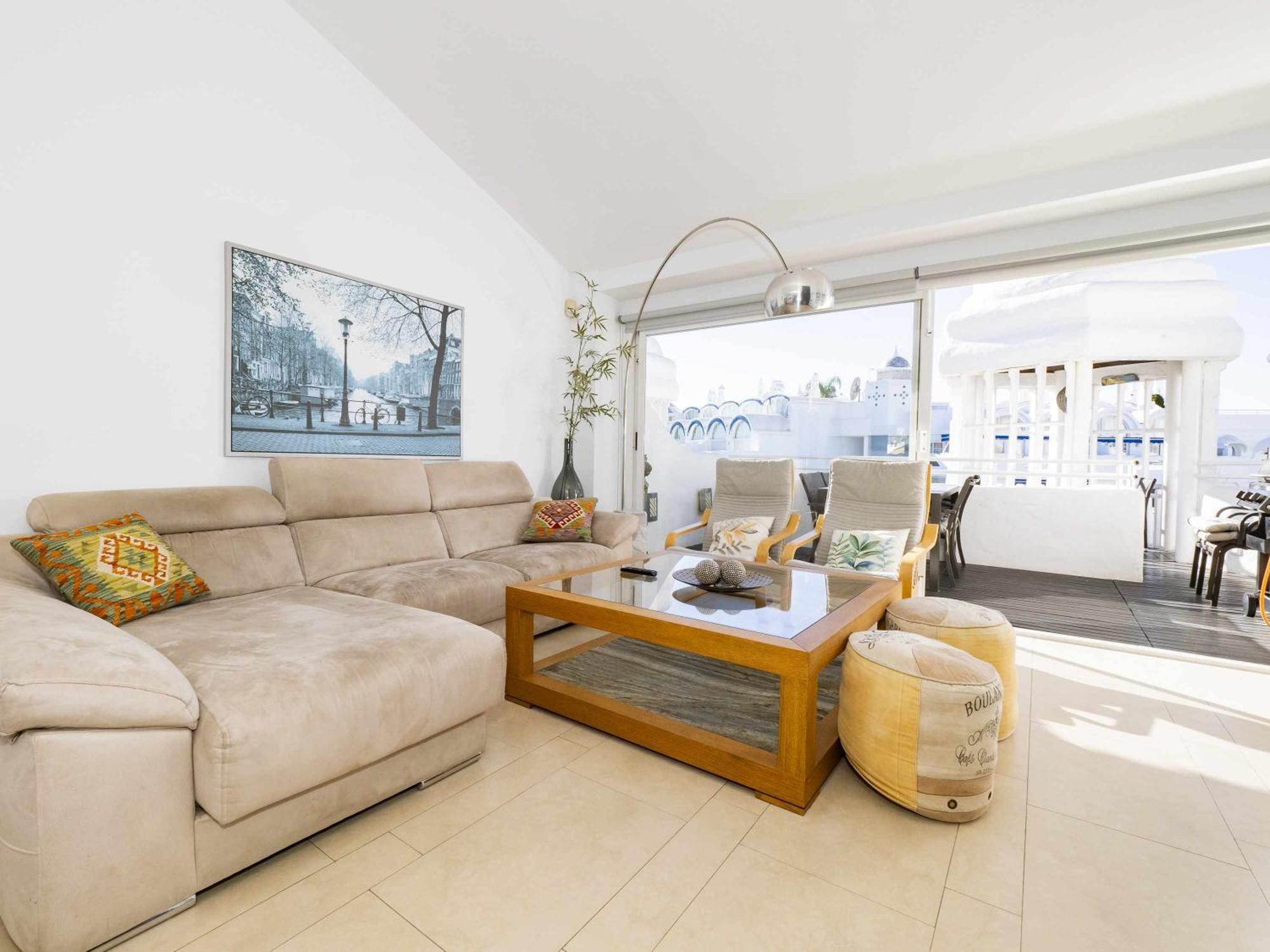 Mshome Puerto Marina Exclusive Apartment