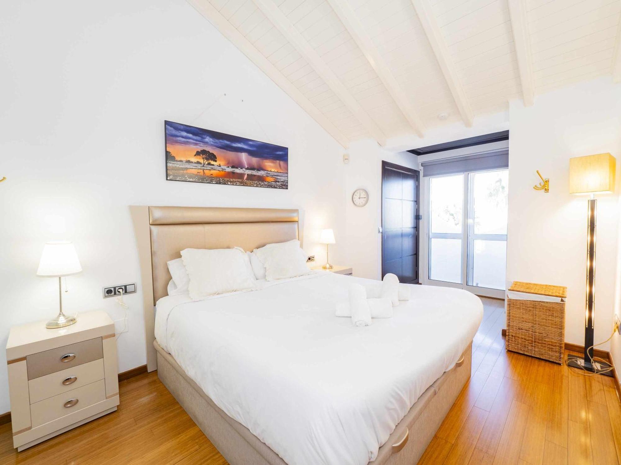 Mshome Puerto Marina Exclusive Apartment