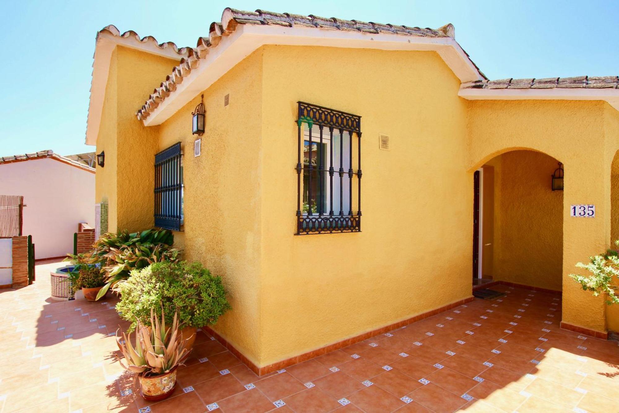 Private Pool With Sea Views Near The By Costarentals - Ref 249 Villa *