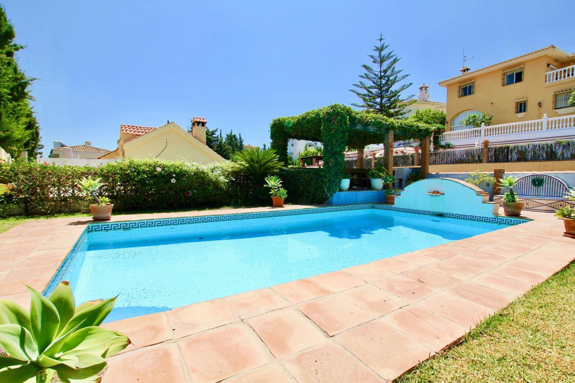 Private Pool With Sea Views Near The By Costarentals - Ref 249