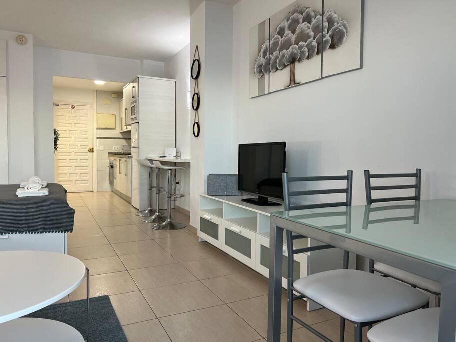 Apartment Benalbeach En La Playa *