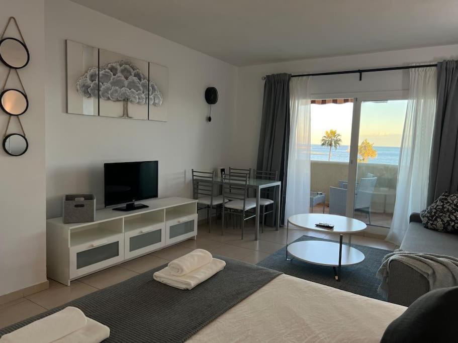 Apartment Benalbeach En La Playa Benalmadena