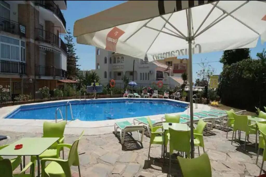 Fantastico Estudio Amplia Terraza Y Vistas Al Mar Apartamento Benalmádena