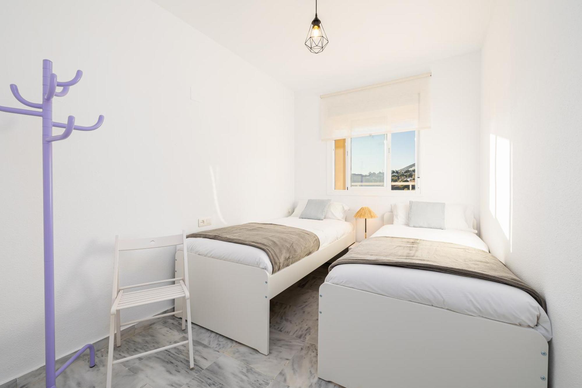 Appartement Holidays2nueva Torrequebrada 2 Bedrooms And 2 Bathrooms, Terrace, Community Pool And Garage