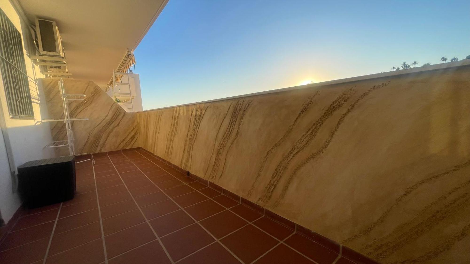 Apartamento Con Vista A La Piscina Benalmádena