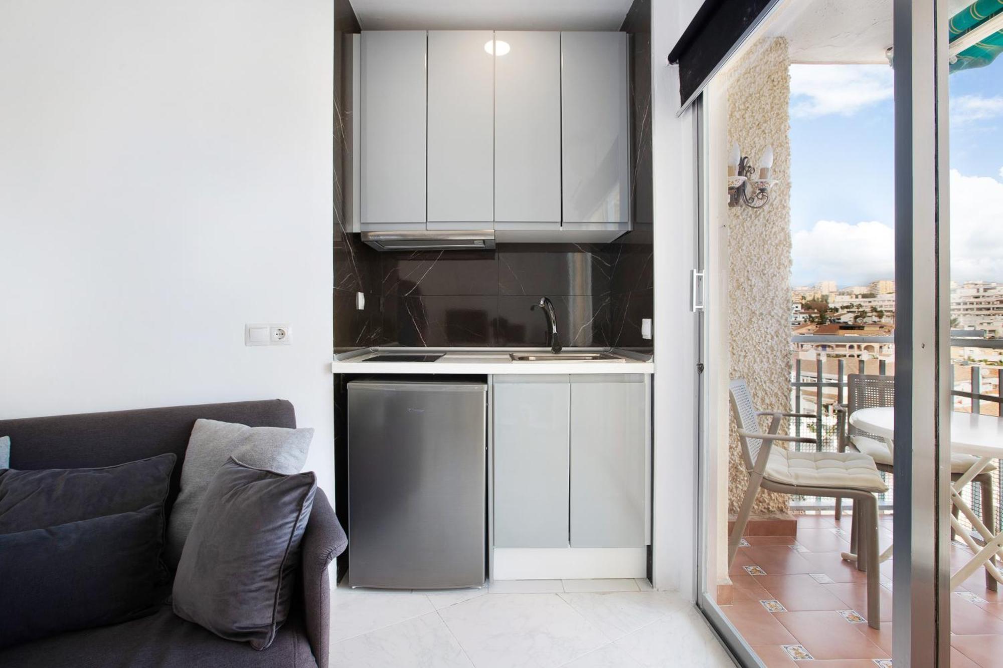Calle Manuel Mena 4 Apartment *