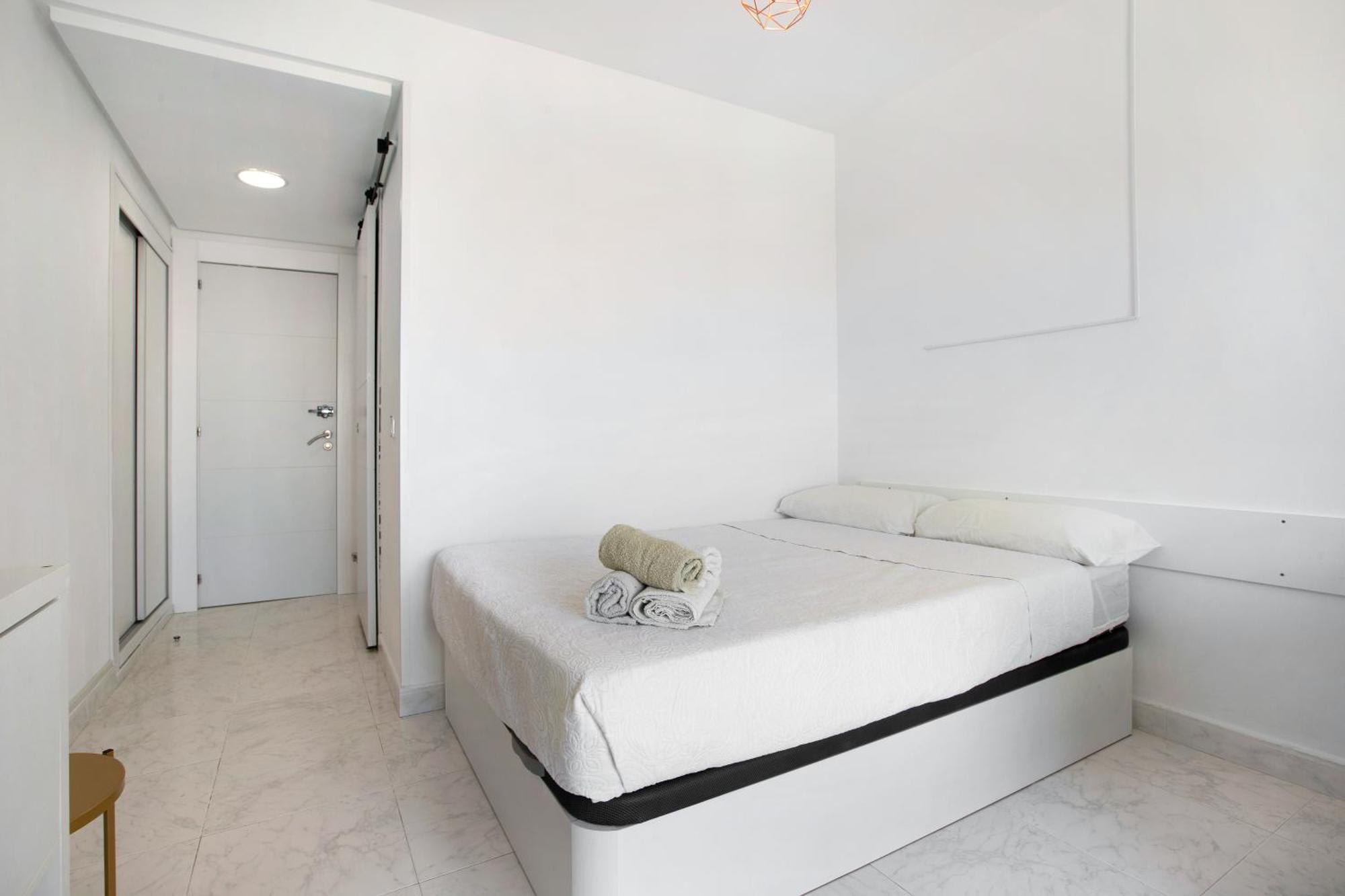 Calle Manuel Mena 4 Apartment