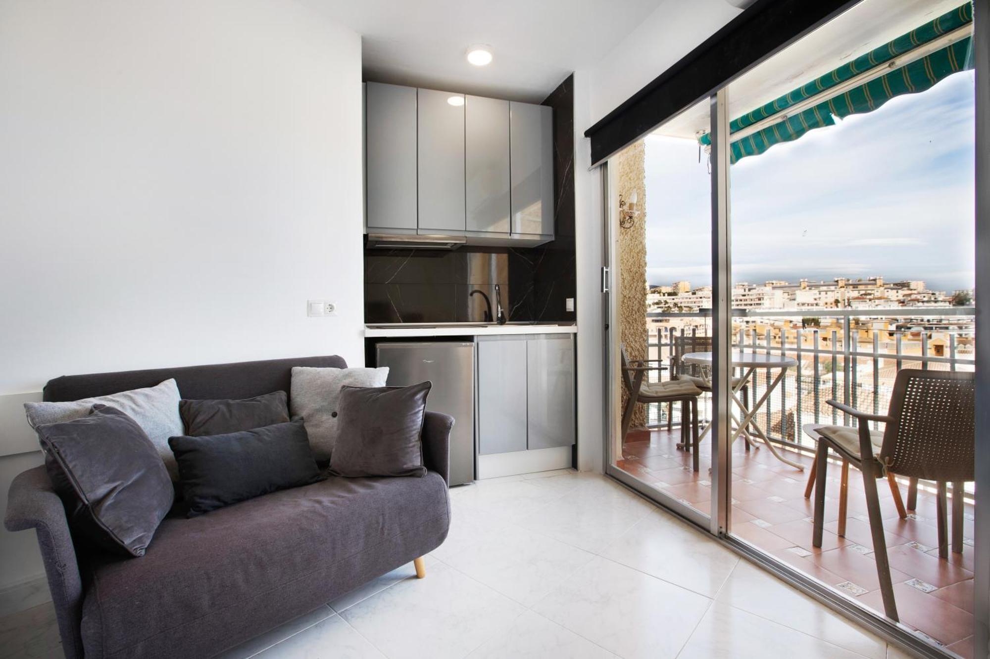 Apartment Calle Manuel Mena 4 *