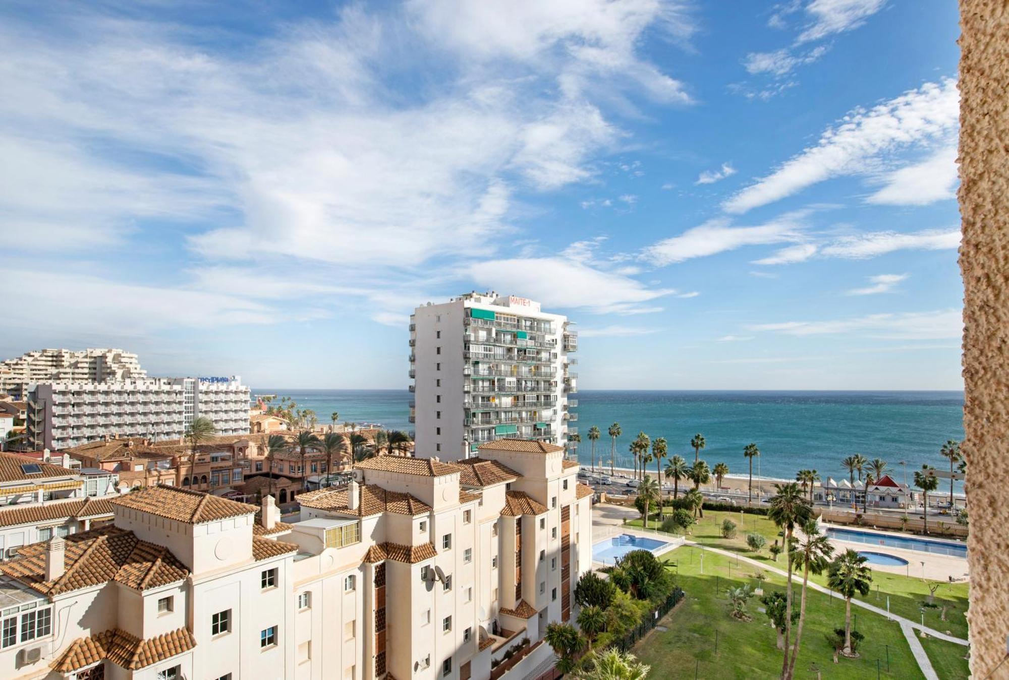Calle Manuel Mena 4 Apartment *