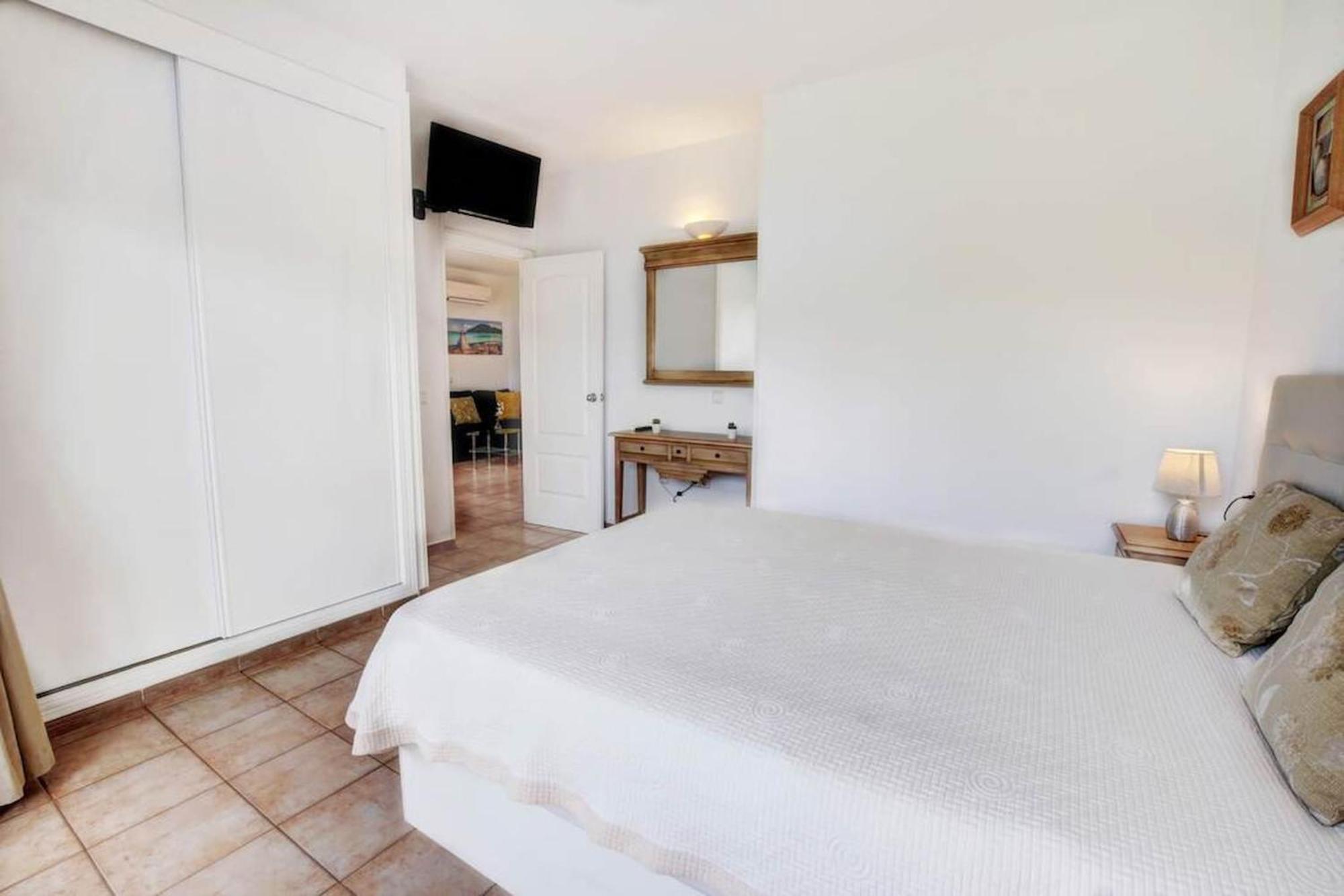 Apartment Deluxe In Benalbeach With Water Park Benalmadena
