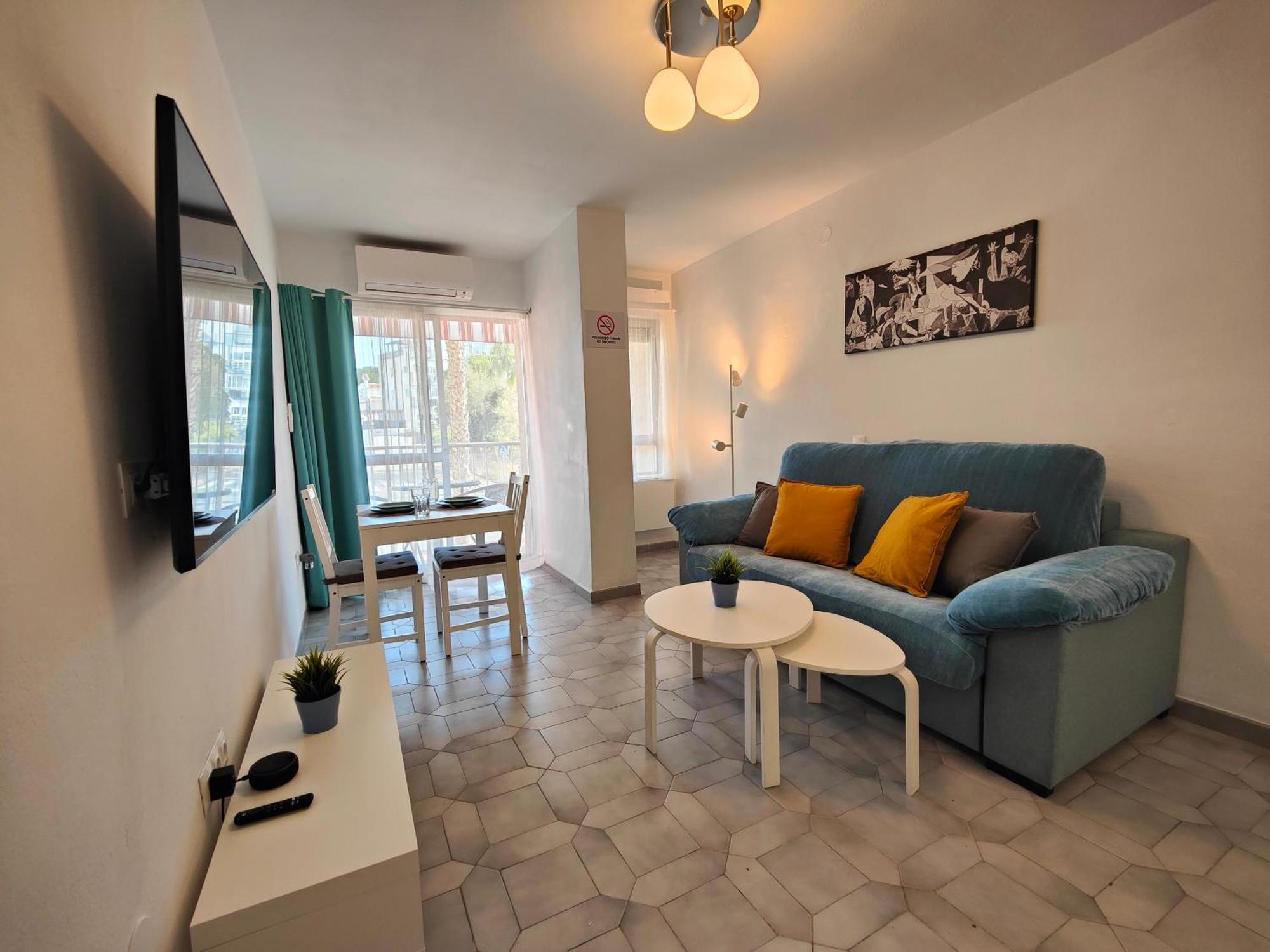 Entero, Enormes Piscinas, Terraza Y Playa Appartement