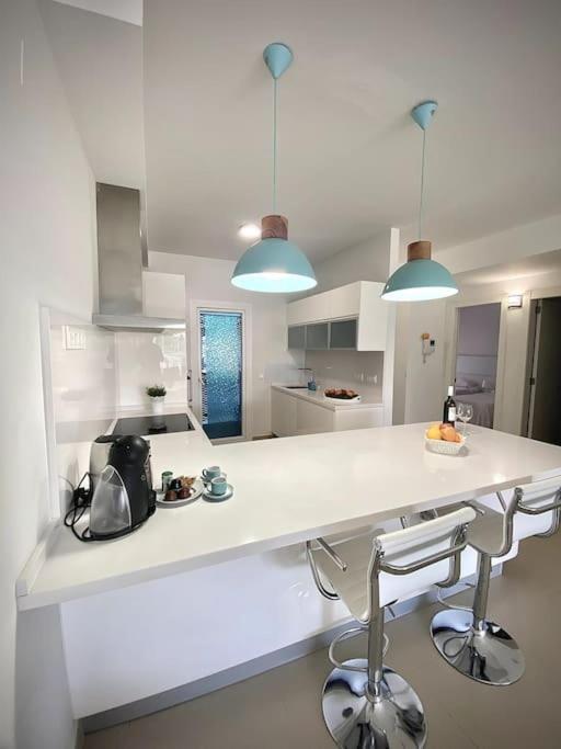 Relax In Reserva Del Higueron - Crystalline