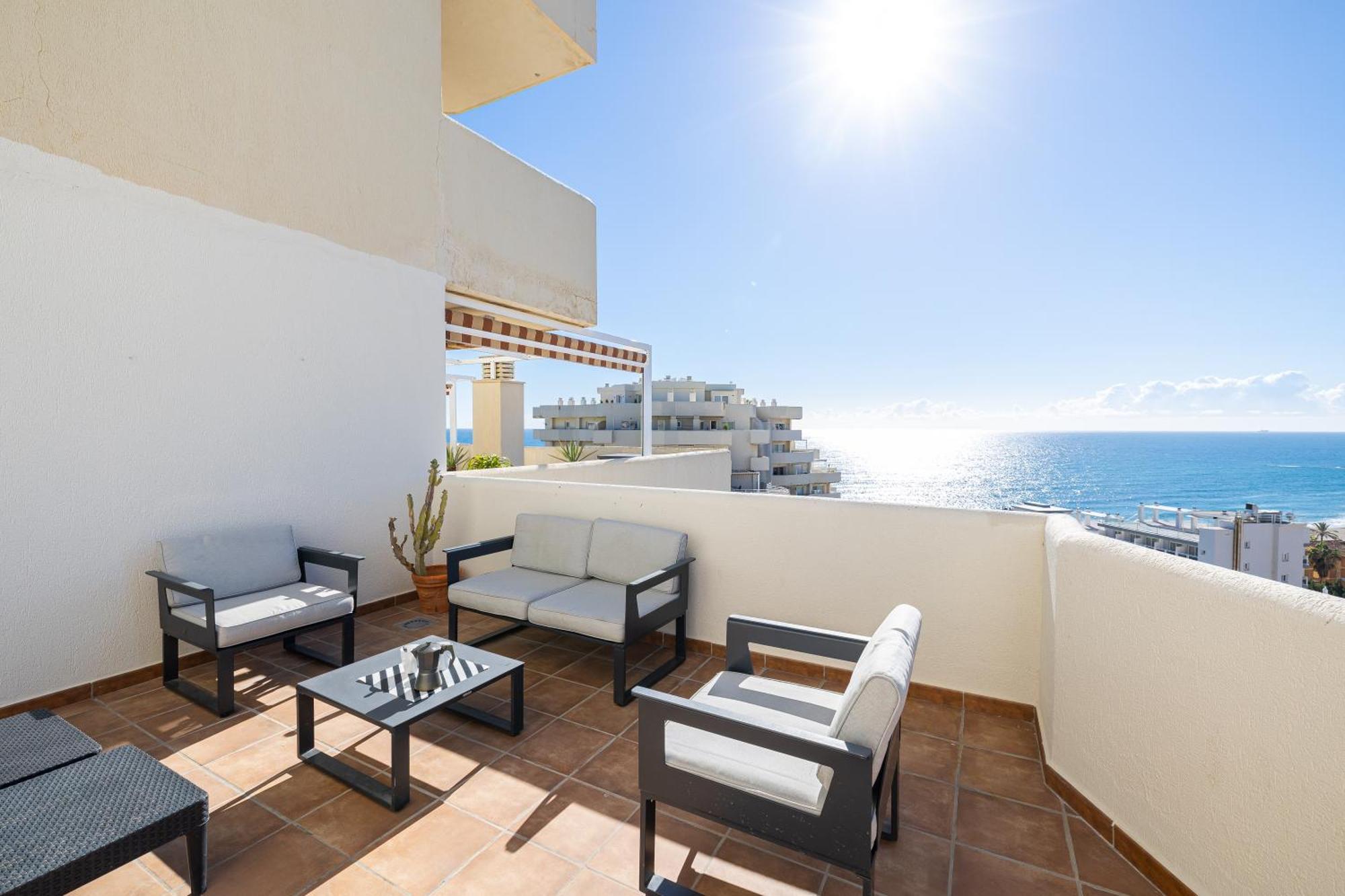 Holidays2benal Terraza Solarium Apartment