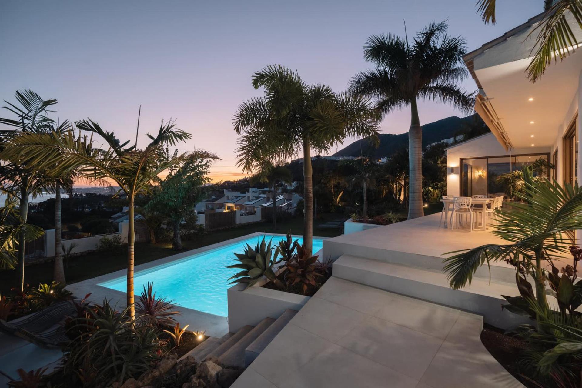 Bed & Breakfast In Eden Palm *