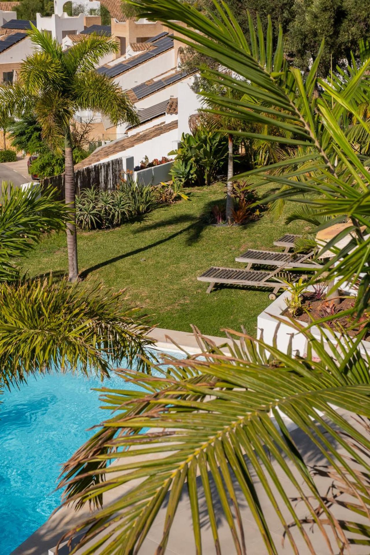 Bed & Breakfast In Eden Palm * Benalmadena