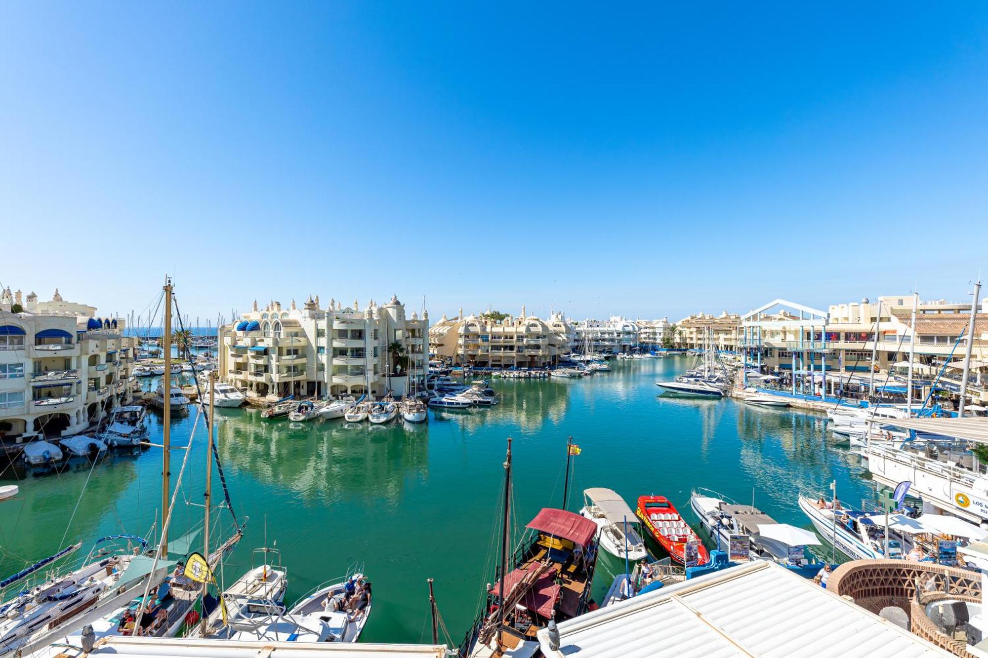 Puerto Marina Sea View - 1 Minuto De La Playa Vista Al Mar Apartment Benalmadena