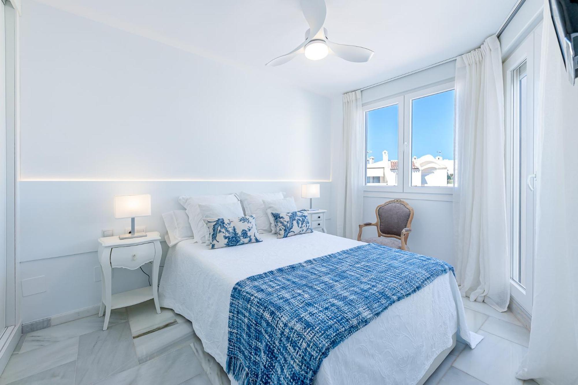 Apartment Puerto Marina Sea View - 1 Minuto De La Playa Vista Al Mar
