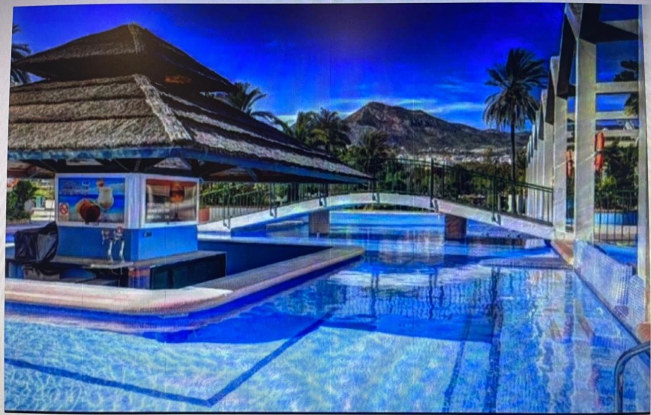 Apartment Benalbeach 2bdr Beach100m 5 Pools Gardens *