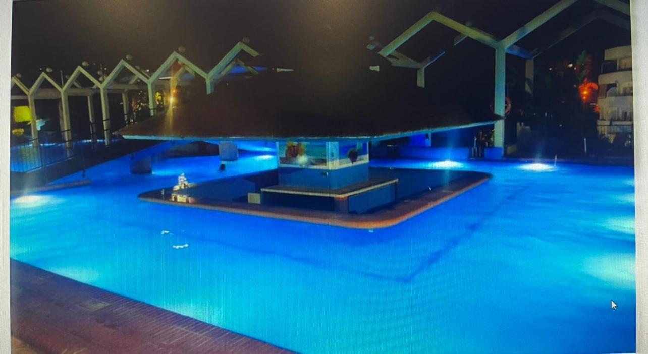 Benalbeach 2bdr Beach100m 5 Pools Gardens Appartement Benalmádena