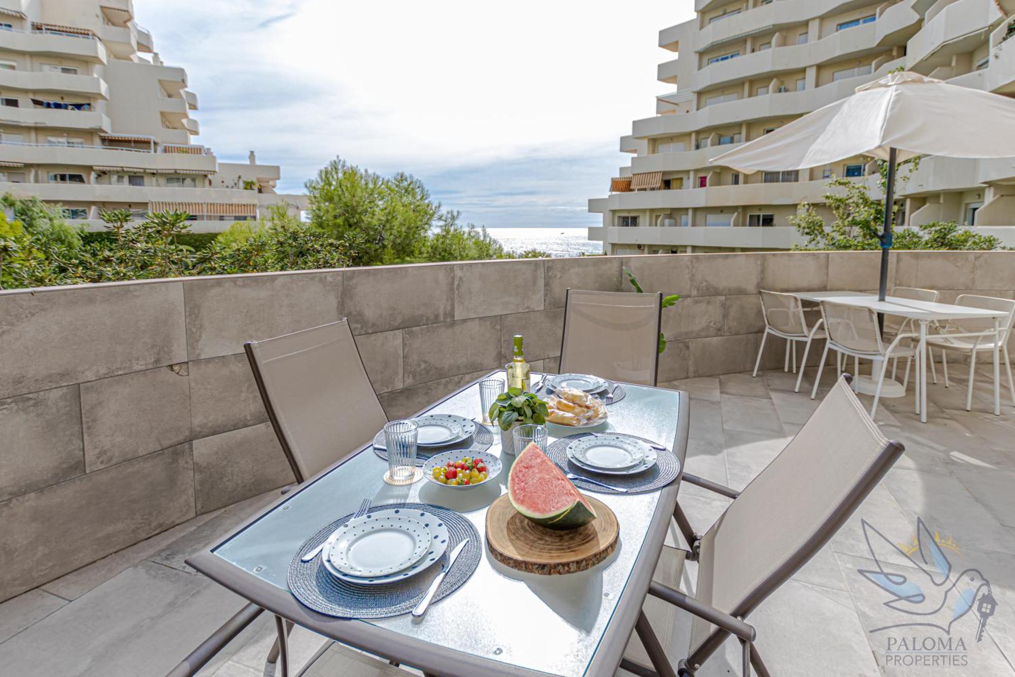 Benal 2bdr Beachfront With Water Park Apartment Benalmadena