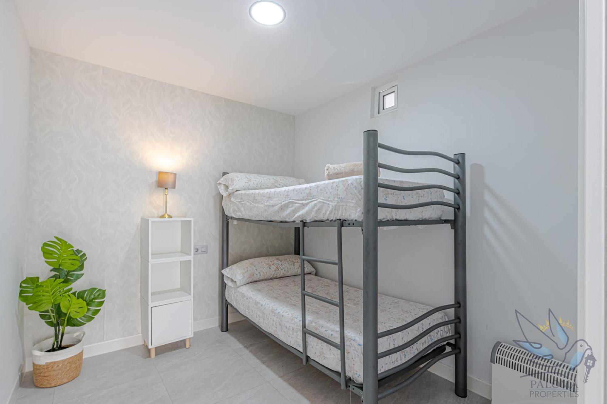 Benal 2bdr Beachfront With Water Park Apartment