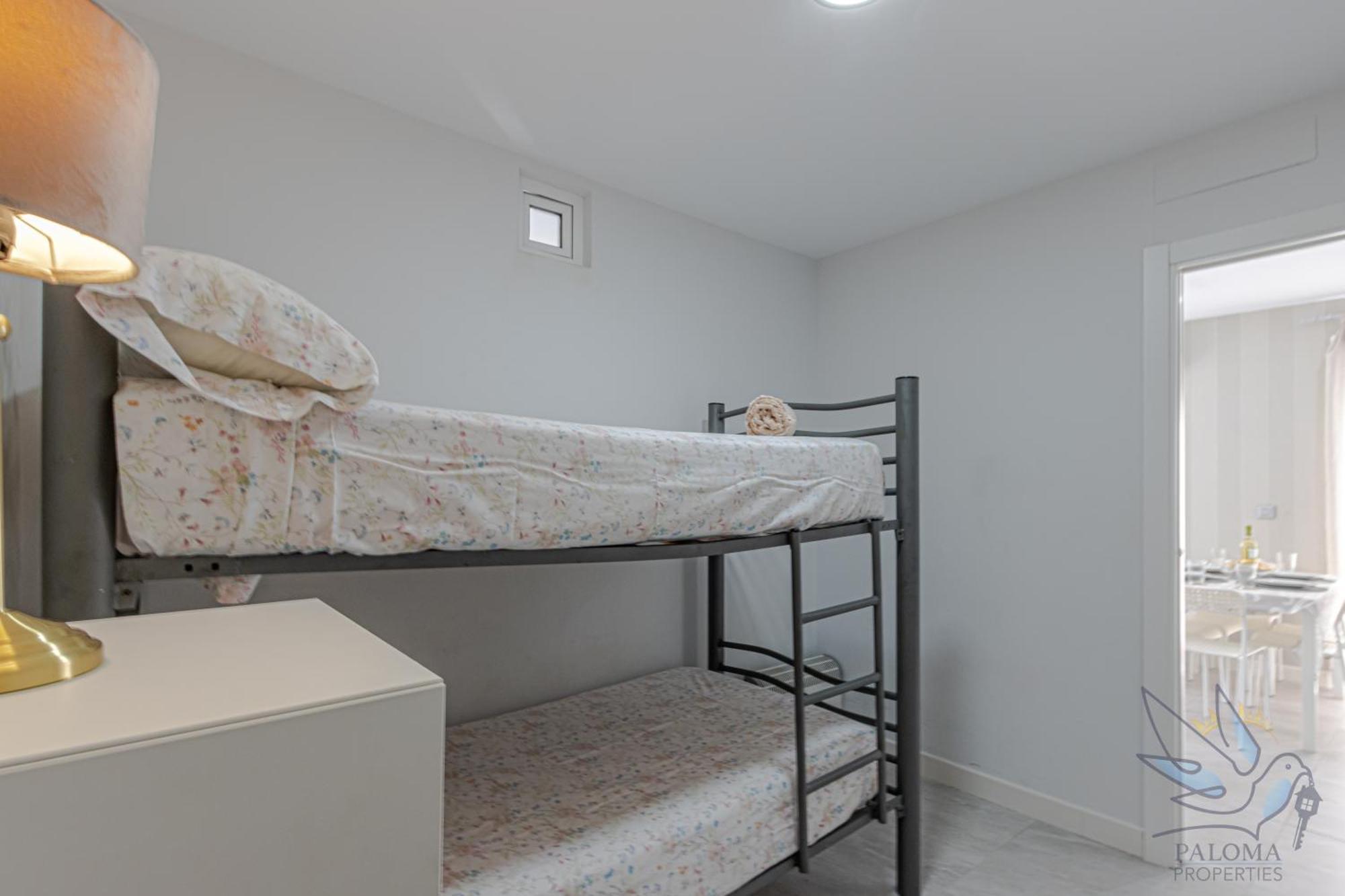 Benal 2bdr Beachfront With Water Park Apartment *