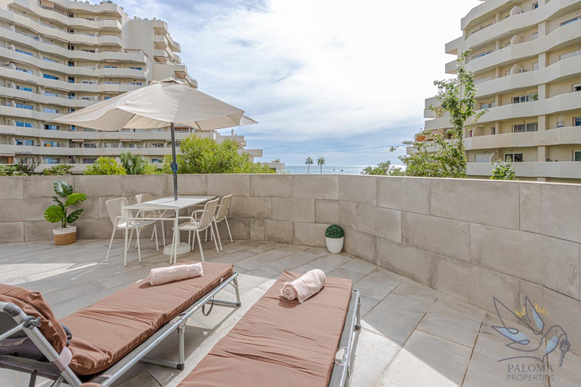 Benal 2bdr Beachfront With Water Park Apartment *