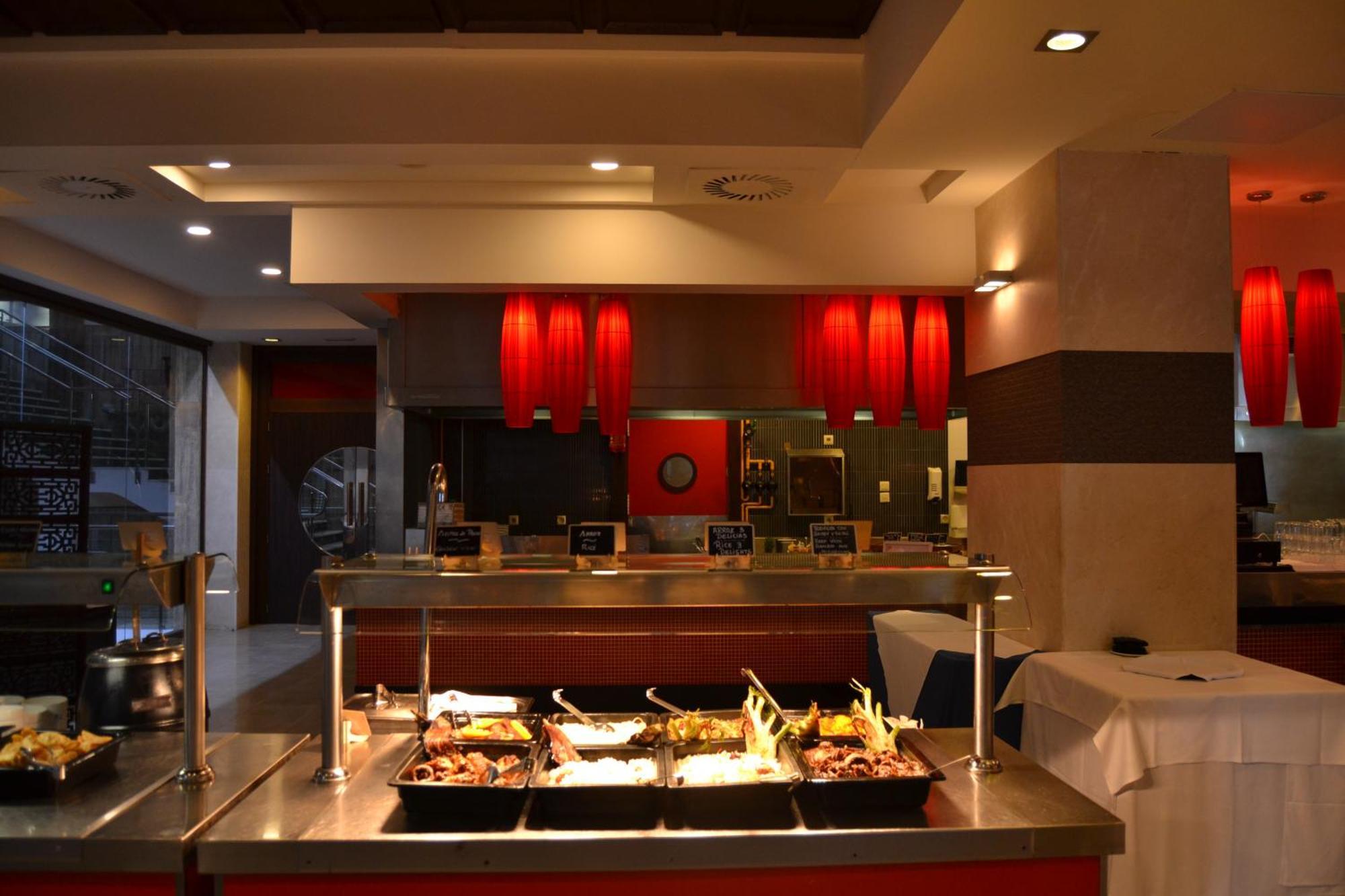 World Polynesia 4* Benalmadena