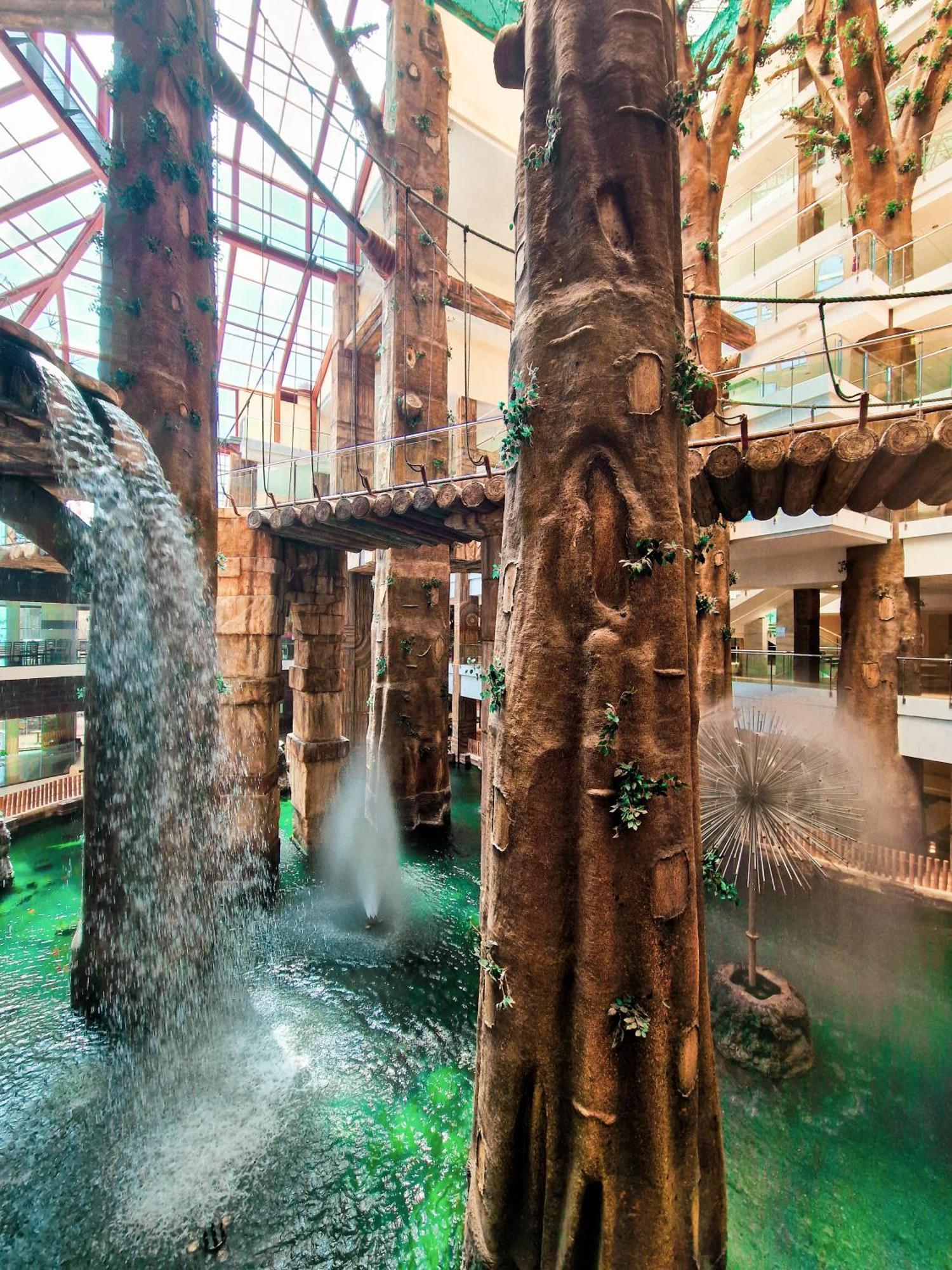Hotel World Polynesia