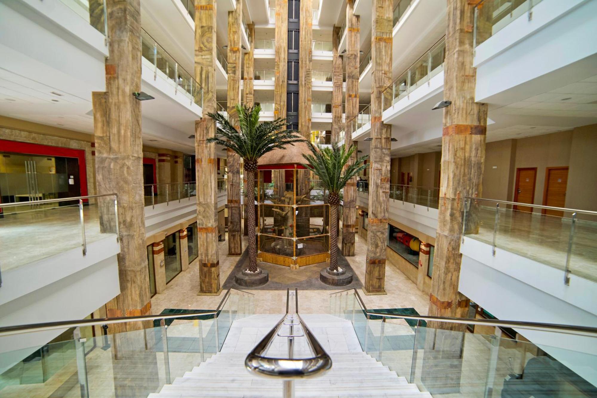 World Polynesia 4* Benalmadena